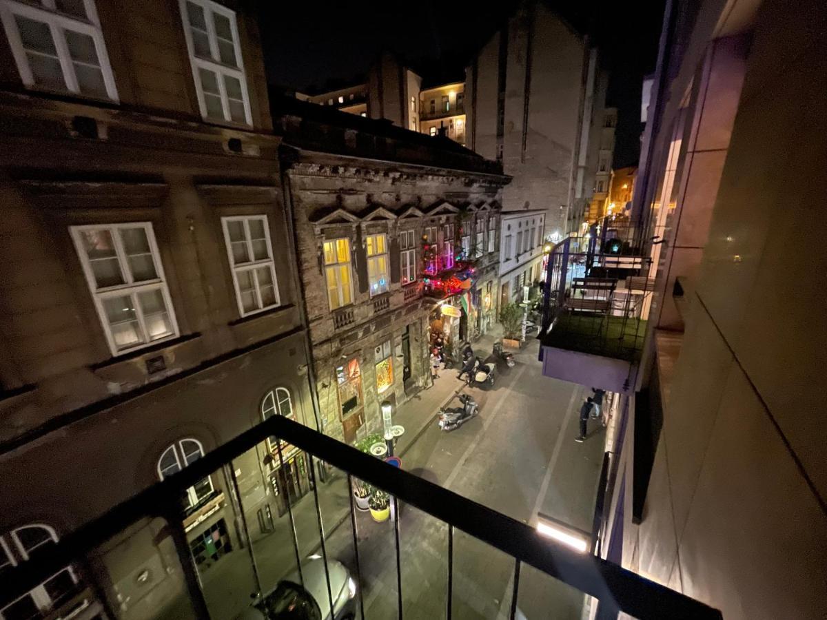 Artemisia Luxury Apartments Balcony Budapest Esterno foto